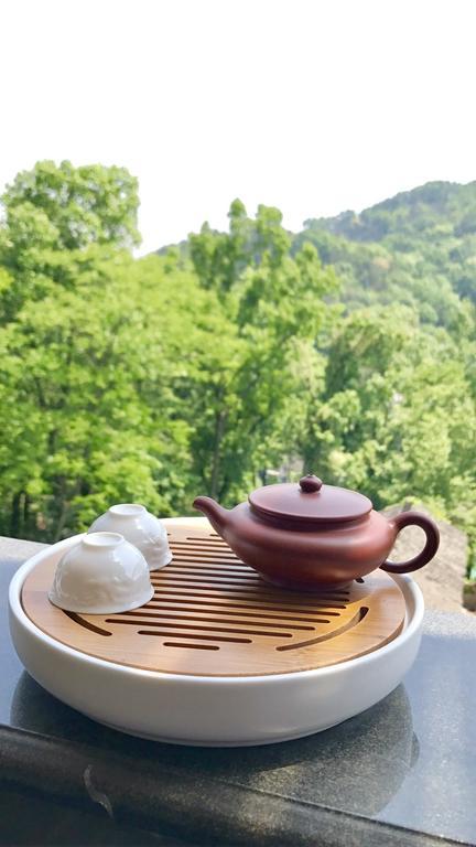 Hangzhou Puyu Travelling With Hotel Екстер'єр фото
