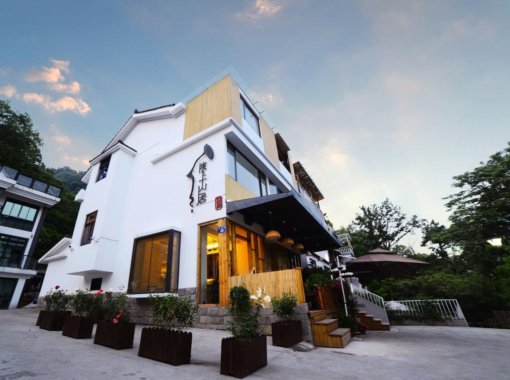 Hangzhou Puyu Travelling With Hotel Екстер'єр фото