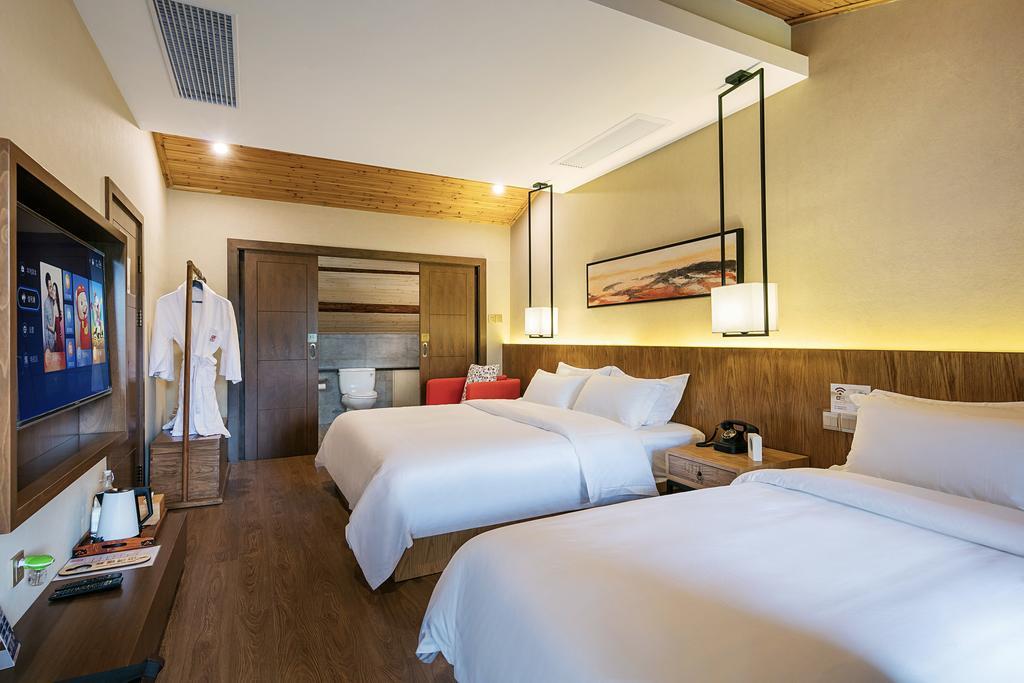 Hangzhou Puyu Travelling With Hotel Екстер'єр фото